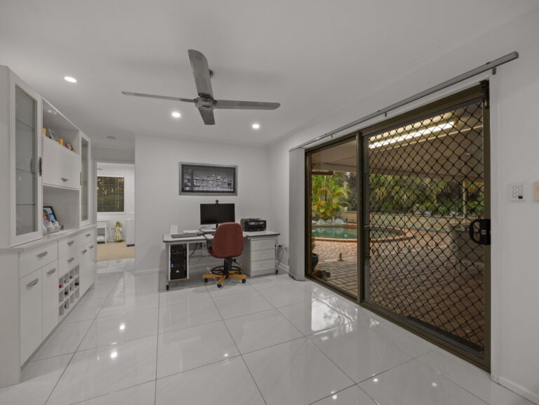 23 Hannant Street, Collingwood Park QLD 4301