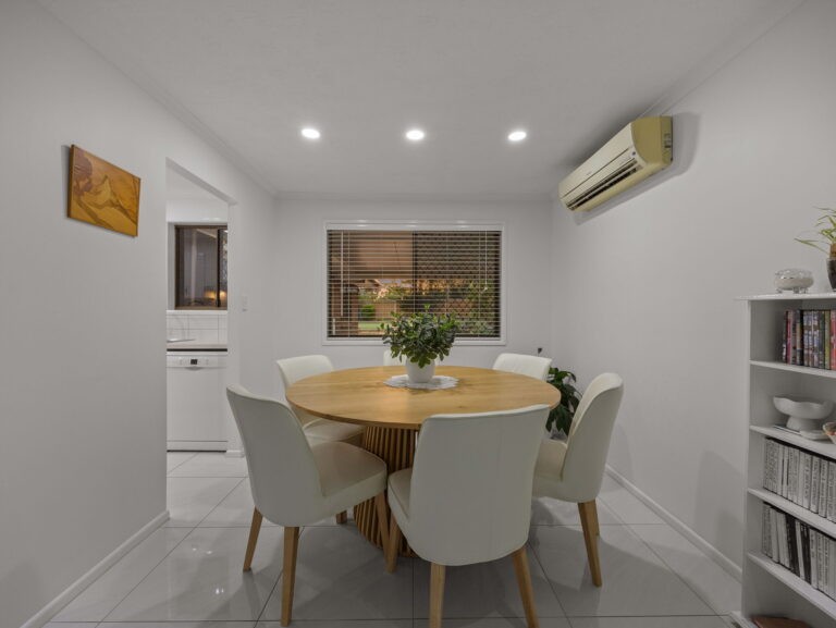 23 Hannant Street, Collingwood Park QLD 4301