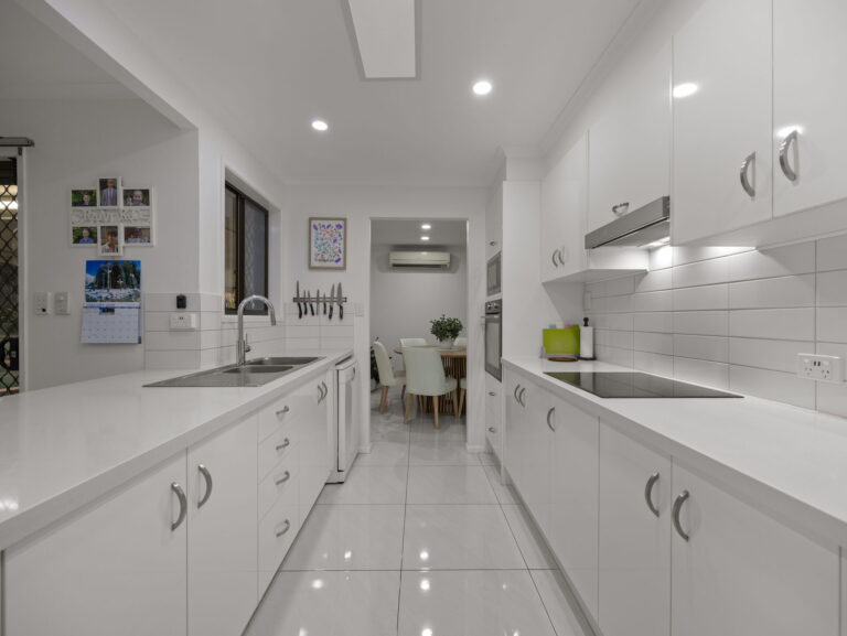 23 Hannant Street, Collingwood Park QLD 4301
