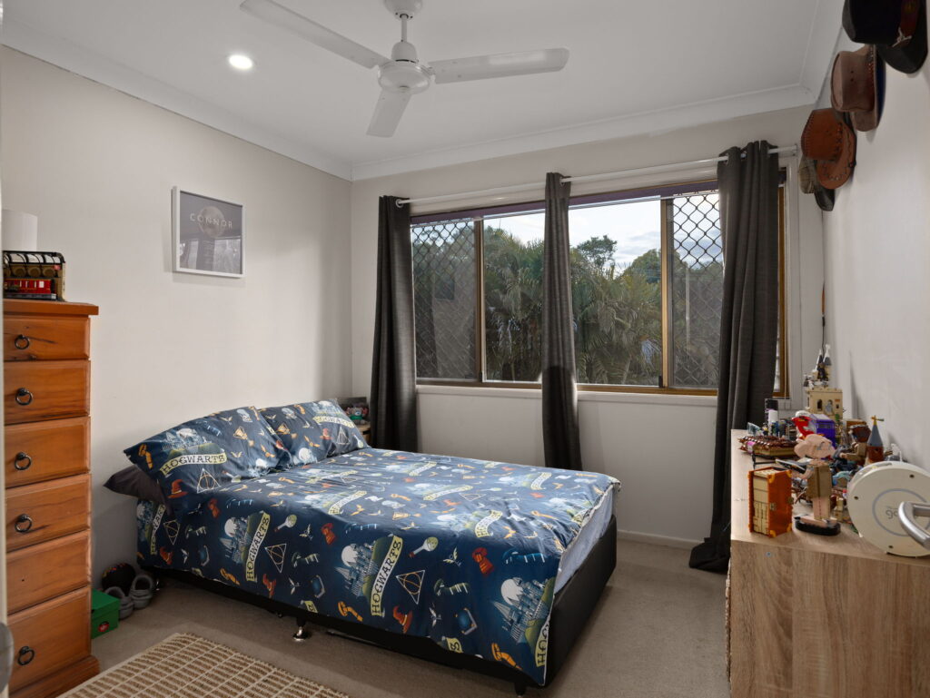 75 South Queensborough Parade, Karalee, QLD 4306