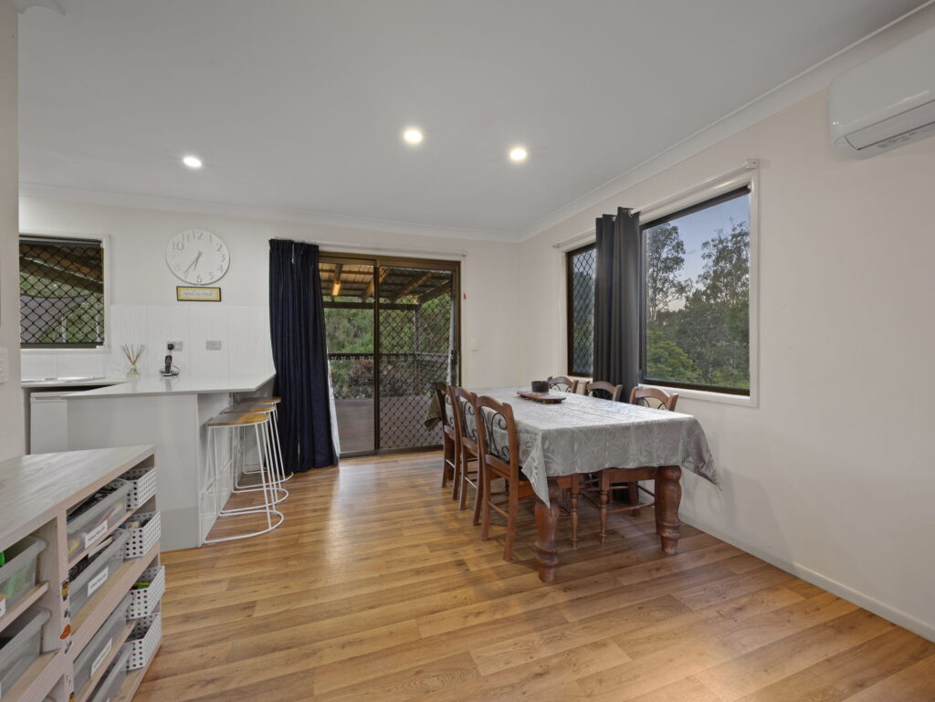 75 South Queensborough Parade, Karalee, QLD 4306