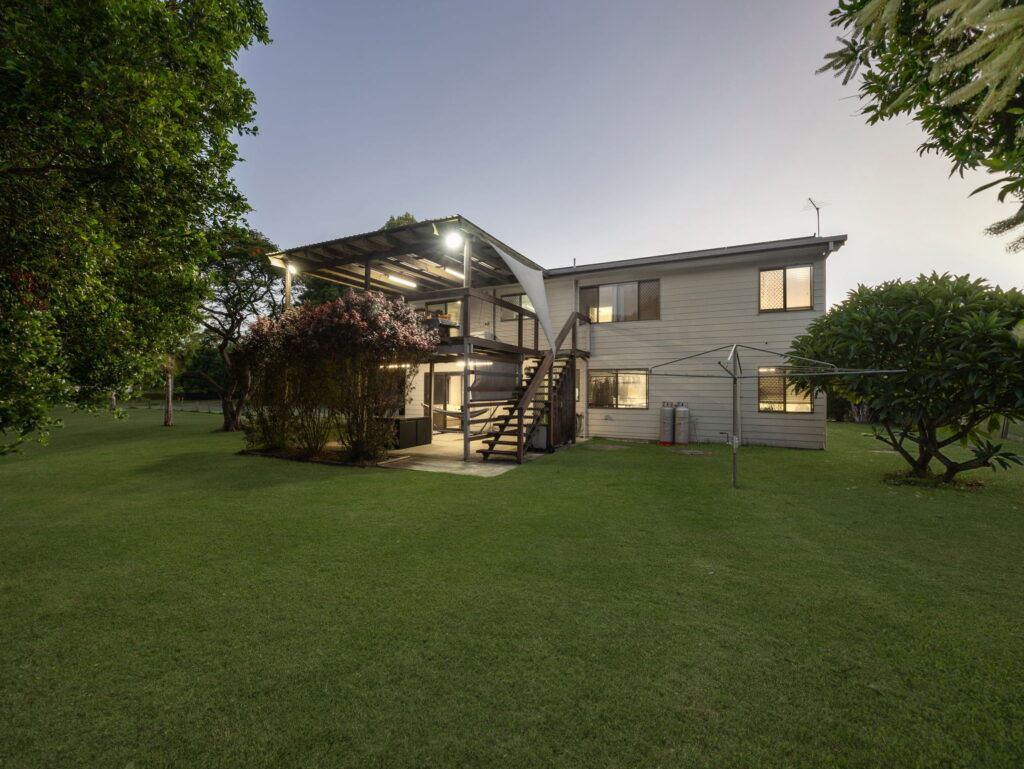 75 South Queensborough Parade, Karalee, QLD 4306