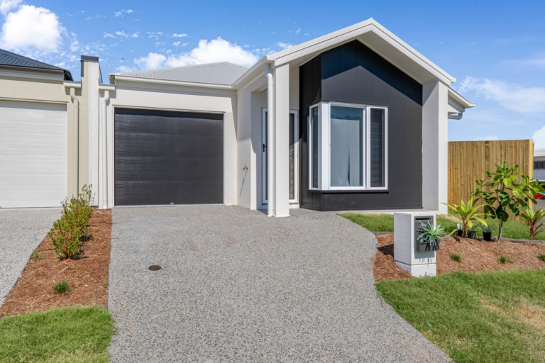 24 Gazania Street, Ripley QLD 4306