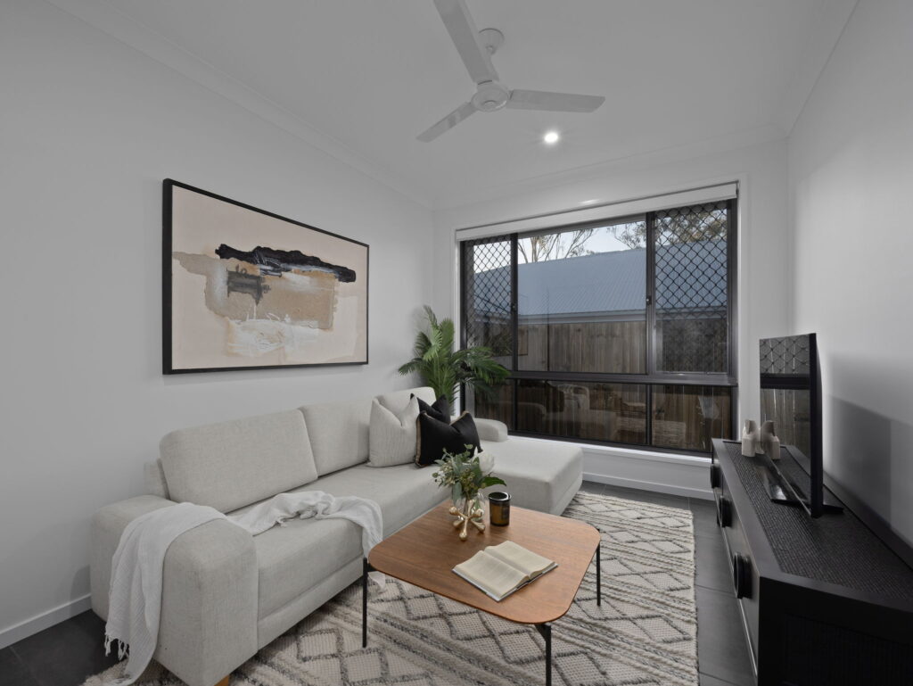 4 Dobbie Crescent, Ripley, QLD 4306