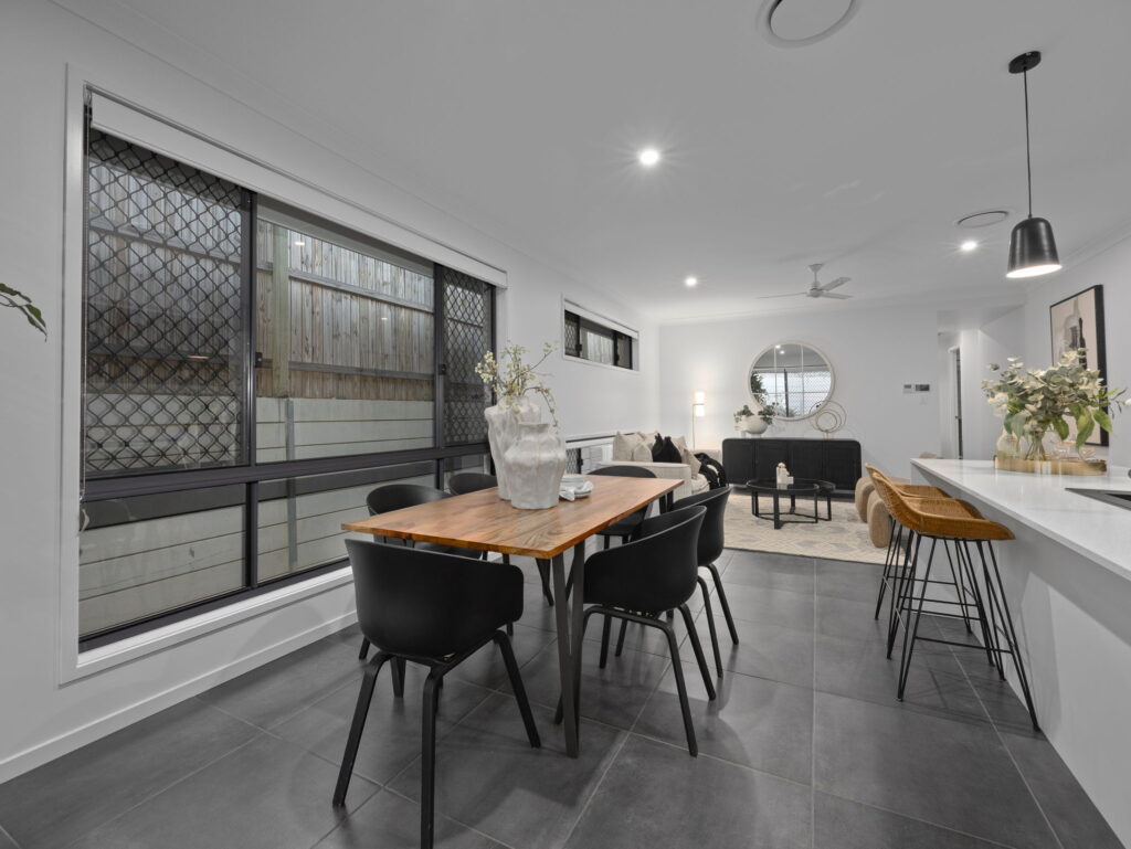 4 Dobbie Crescent, Ripley, QLD 4306