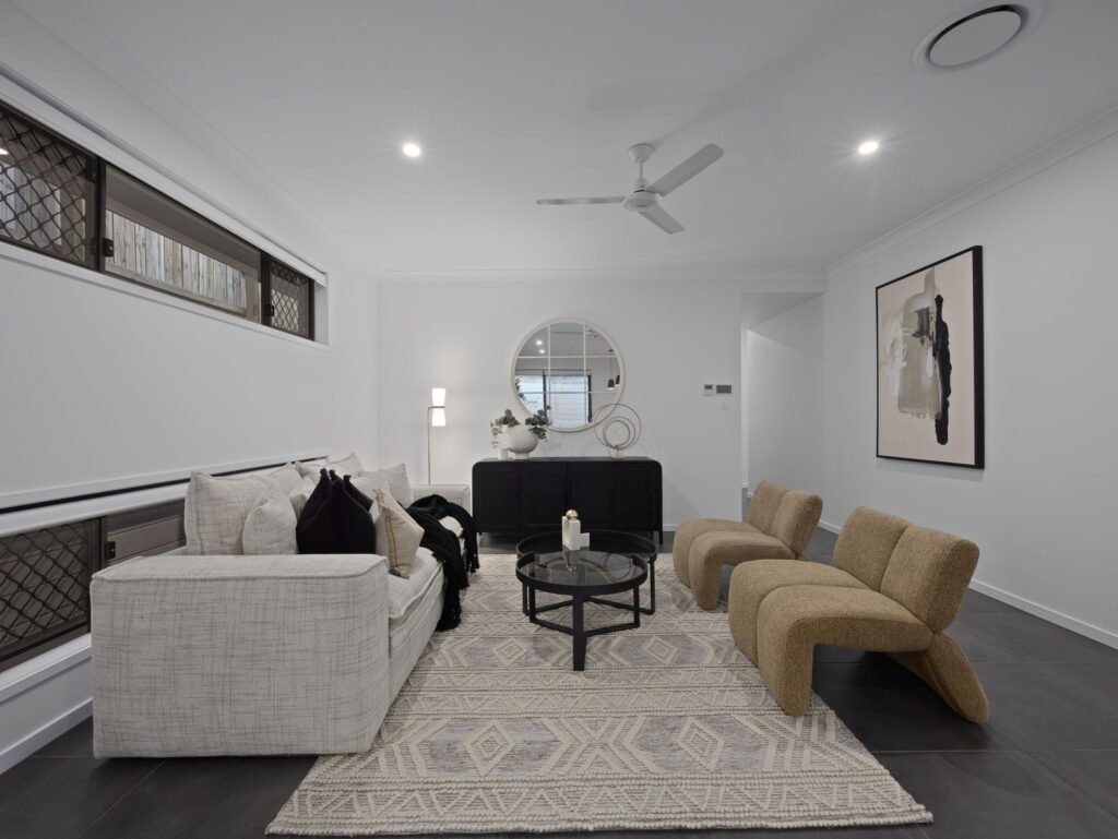 4 Dobbie Crescent, Ripley, QLD 4306