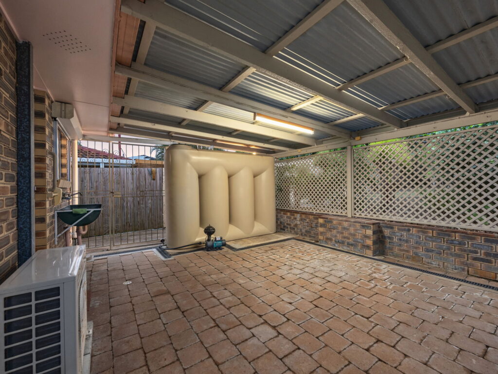 37 Reerden Street, Collingwood Park, QLD 4301