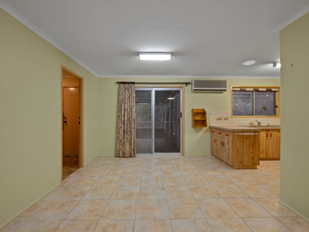 37 Reerden Street, Collingwood Park, QLD 4301