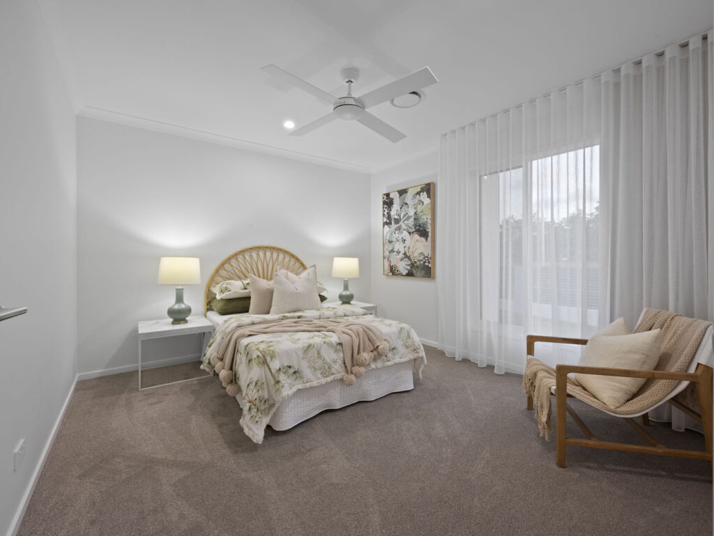 25 Himalayan Crescent, Spring Mountain, QLD 4300