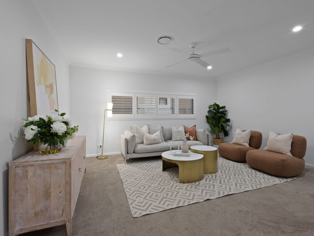 25 Himalayan Crescent, Spring Mountain, QLD 4300