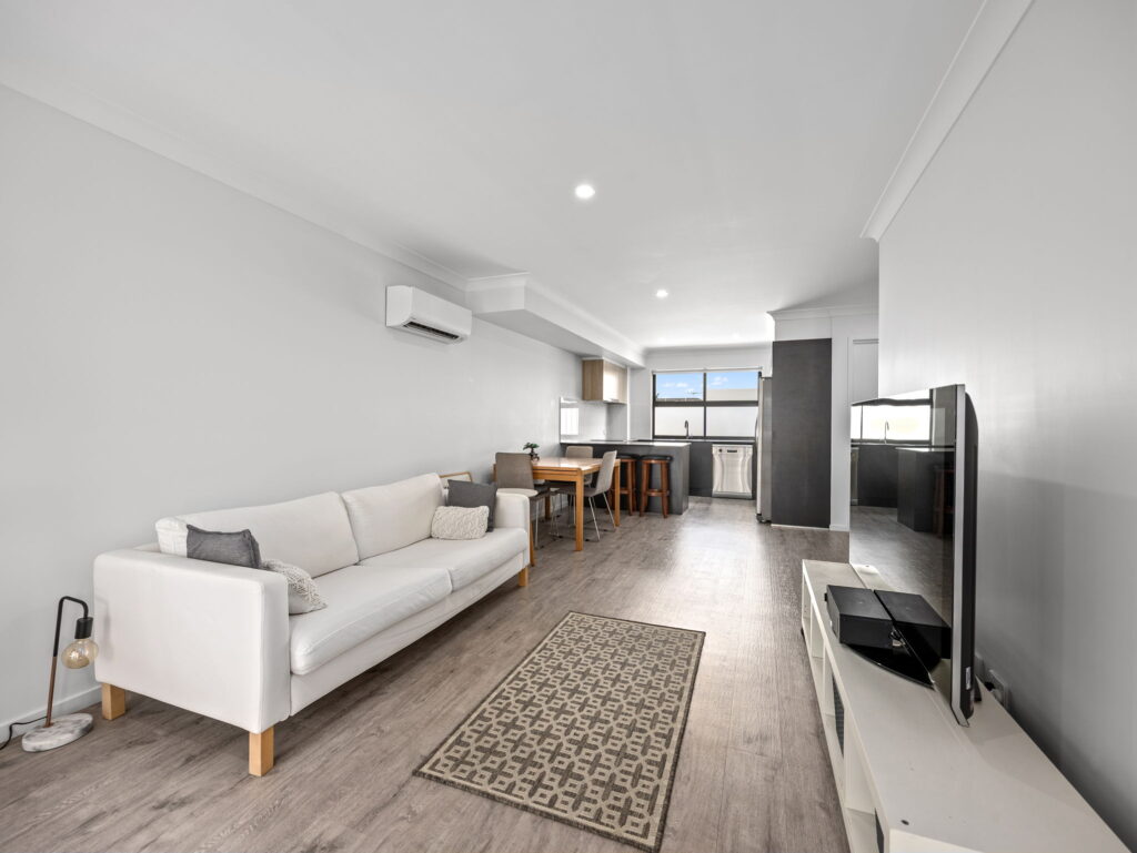 3/15 Bramble Street, Woody Point, QLD 4019