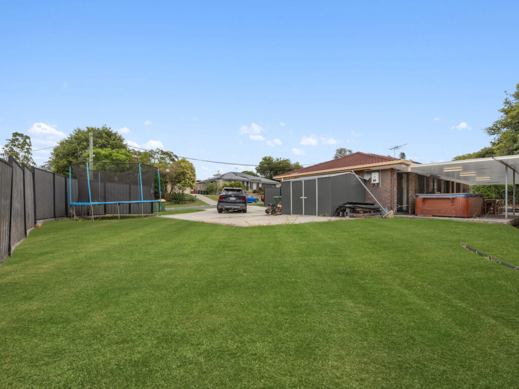 6 Christine Crescent, Redbank Plains, QLD 4301