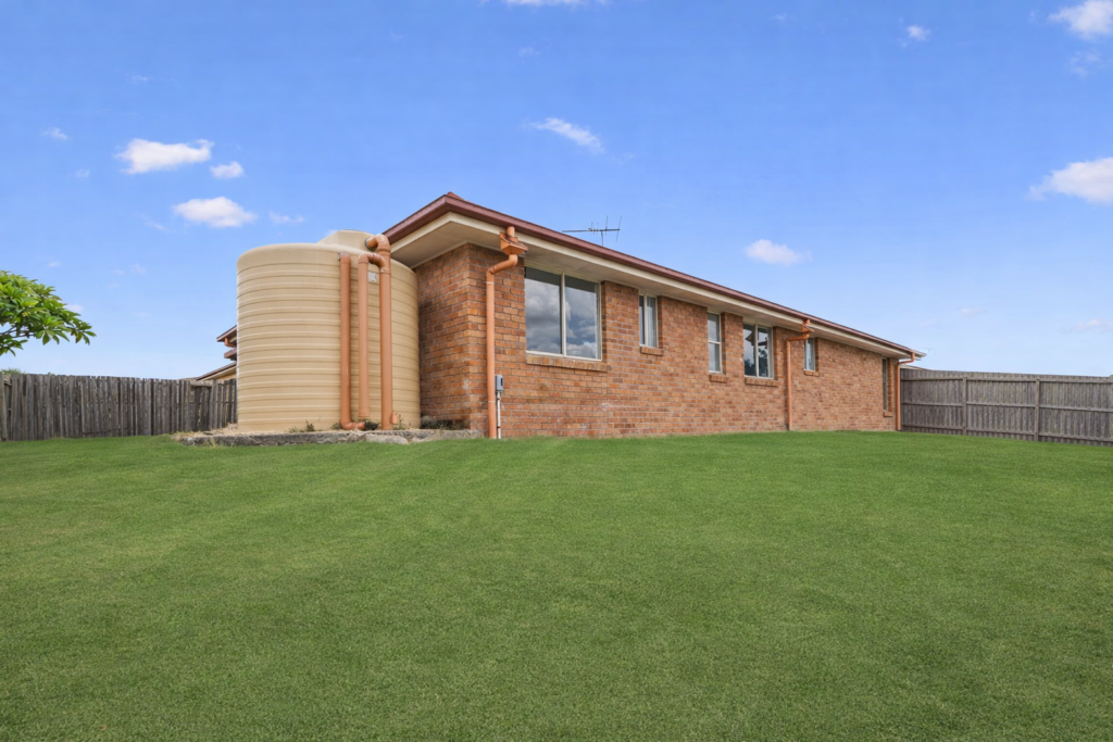 88 Anna Drive, Raceview, QLD 4305