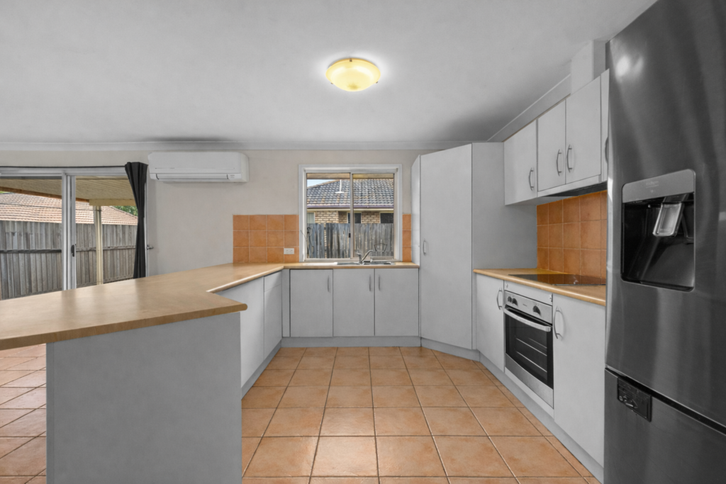 88 Anna Drive, Raceview, QLD 4305