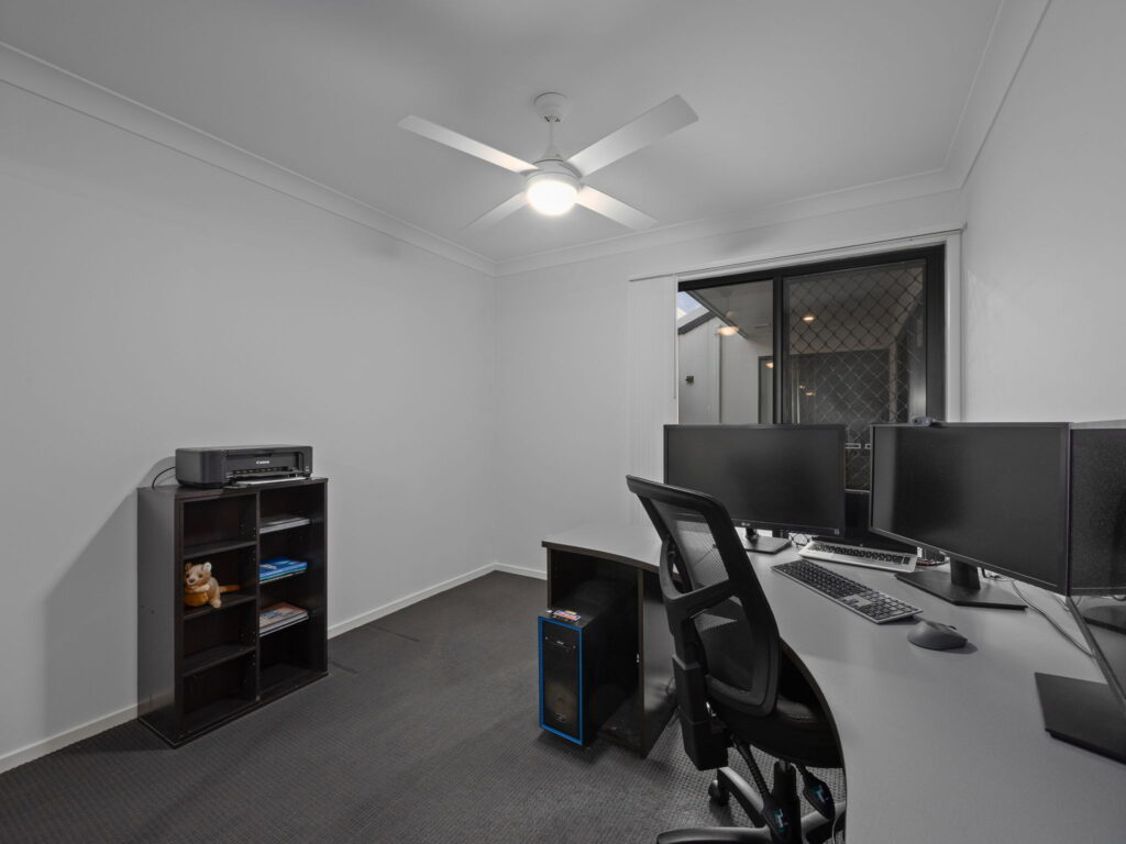 106 Blackberry Way, Ripley, QLD 4306