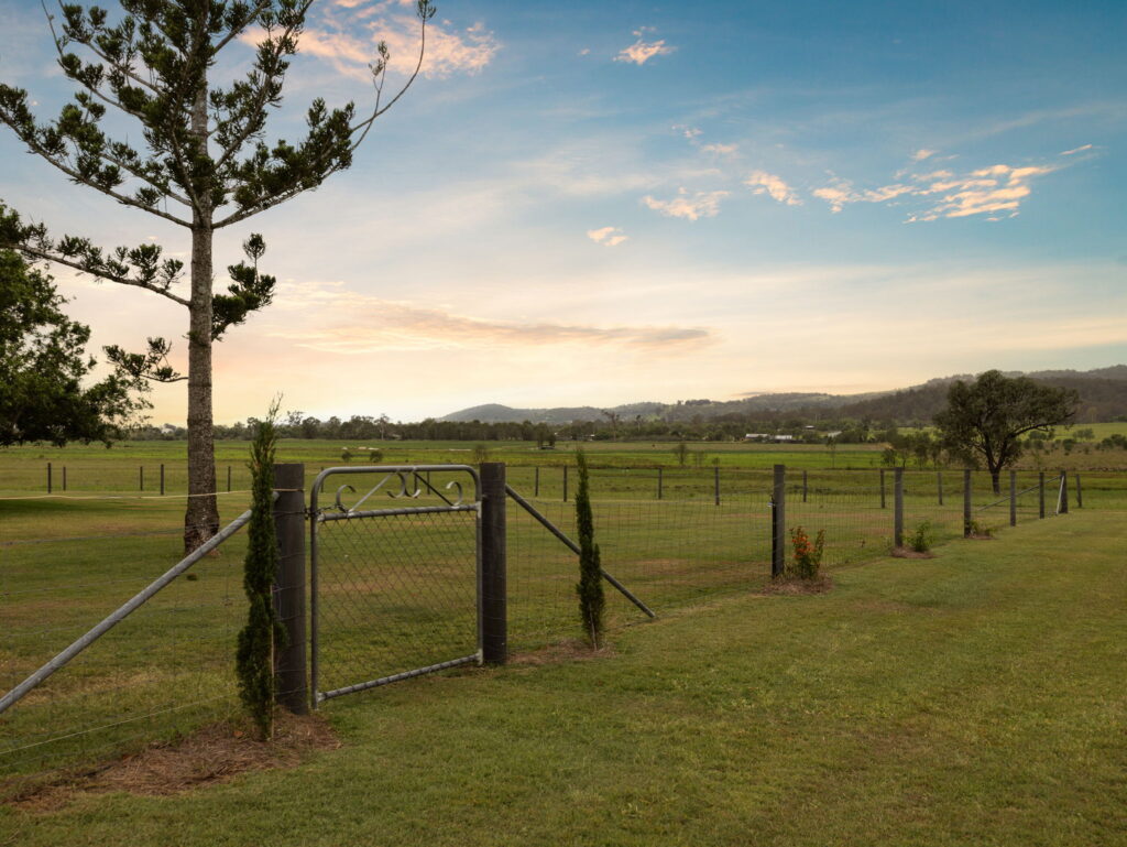 49 Woolshed Creek Road, Hatton Vale, QLD 4341