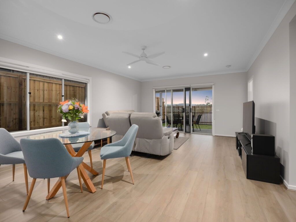 155 Sunny Crescent, Ripley, QLD 4306