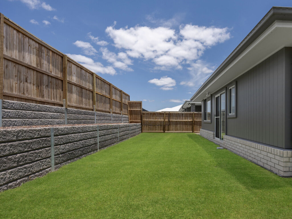 7 Rosy Street, Ripley, QLD 4306