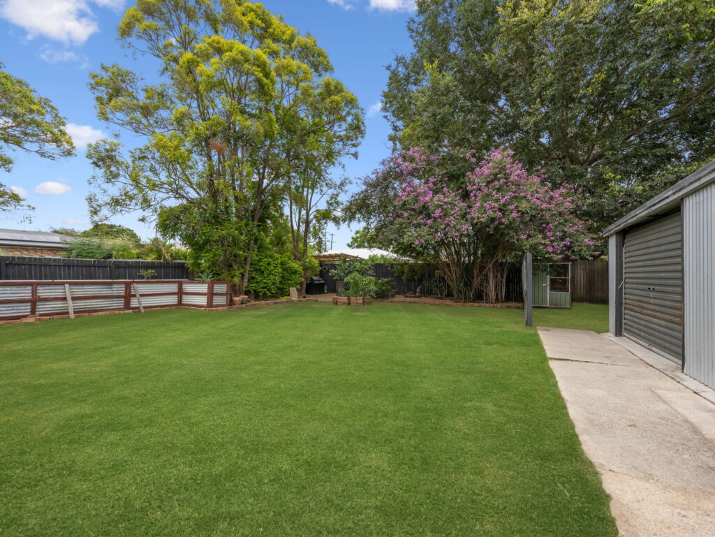 110 Cascade Street, Raceview, QLD 4305