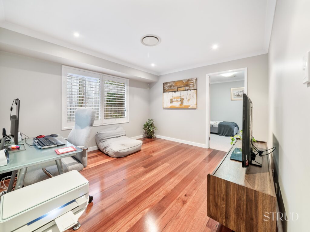 20 Rockford Drive, Bellbird Park, QLD 4300