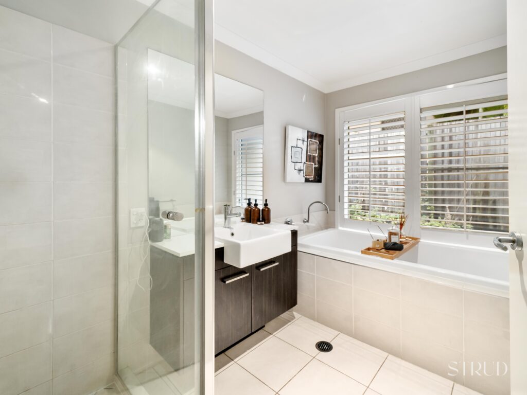 20 Rockford Drive, Bellbird Park, QLD 4300