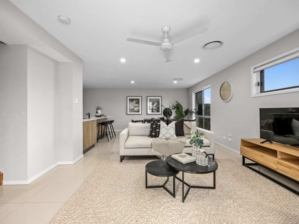 2/28 Norfolk Street, Springfield Lakes, QLD 4300