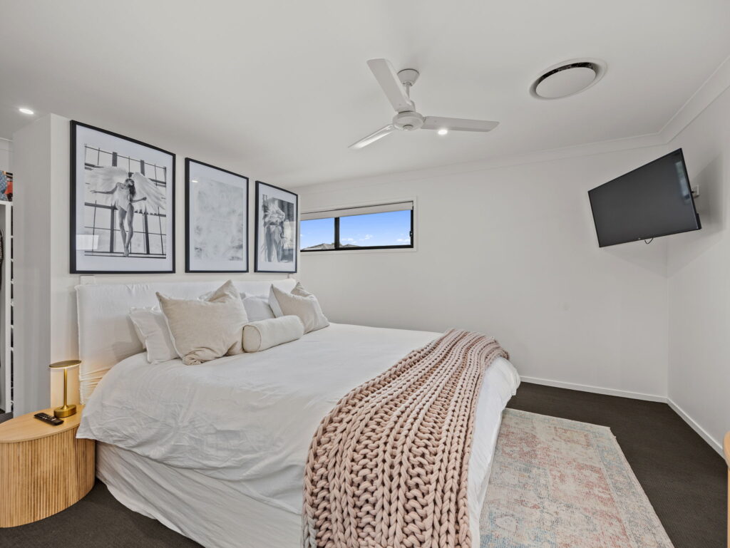 77 Harmony Crescent, South Ripley, QLD 4306