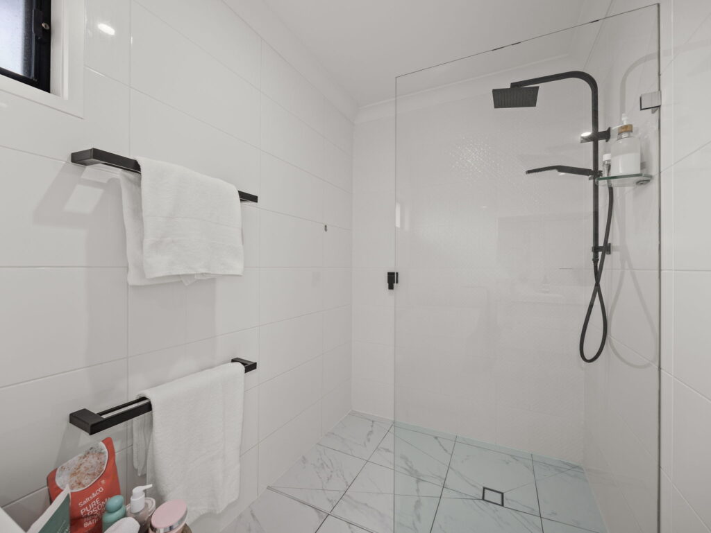 77 Harmony Crescent, South Ripley, QLD 4306