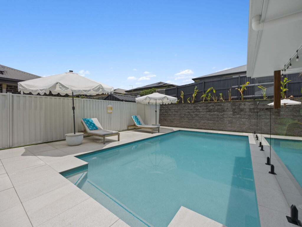 77 Harmony Crescent, South Ripley, QLD 4306