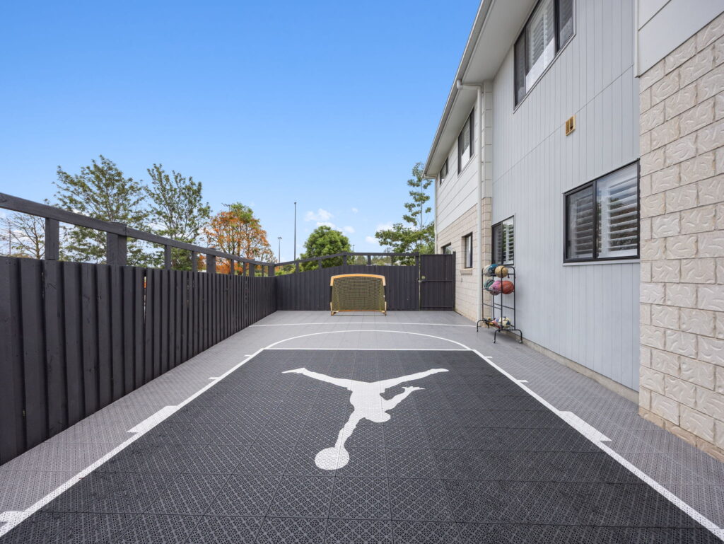 77 Harmony Crescent, South Ripley, QLD 4306