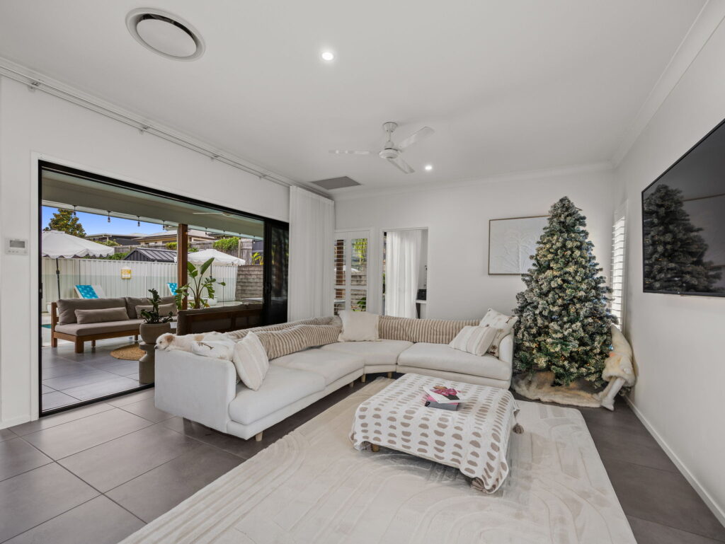 77 Harmony Crescent, South Ripley, QLD 4306