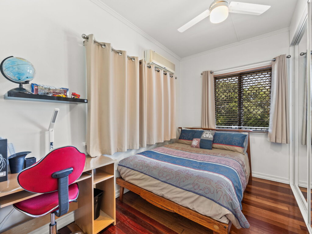 7 Mcgill Street, Raceview, QLD 4305
