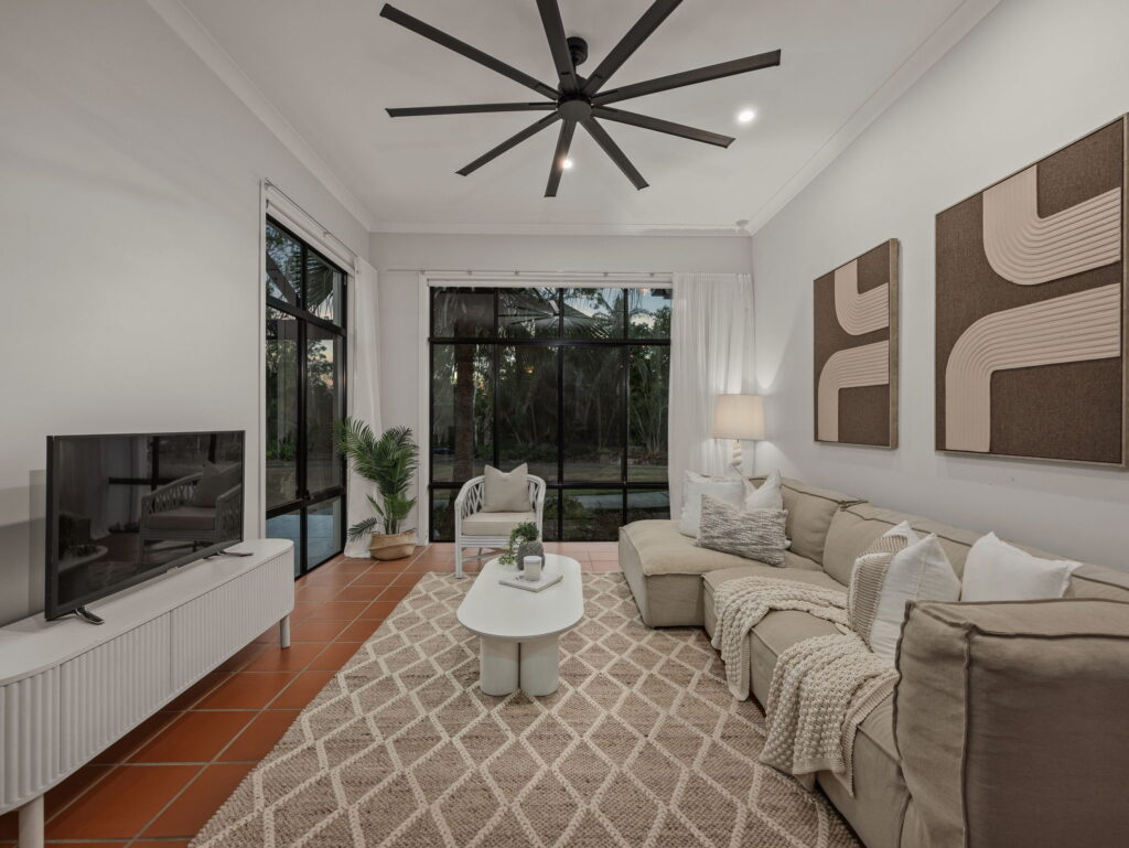 39 Phillip Crescent, Barellan Point QLD 4306