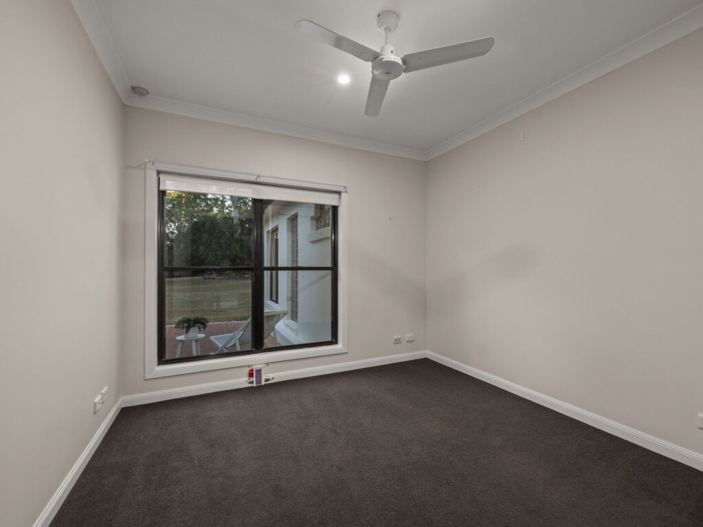 39 Phillip Crescent, Barellan Point QLD 4306