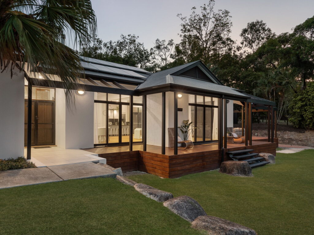 39 Phillip Crescent, Barellan Point QLD 4306