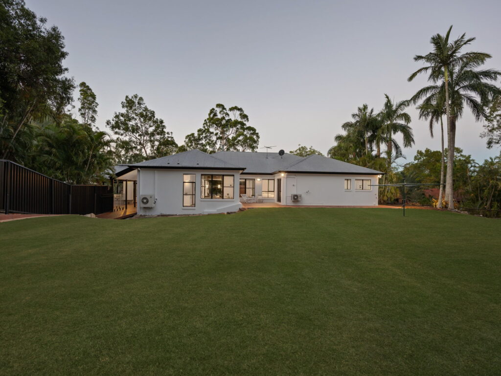 39 Phillip Crescent, Barellan Point QLD 4306