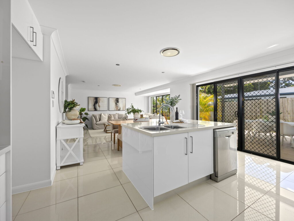 5 Mahogany Rise, Brookwater, QLD 4300