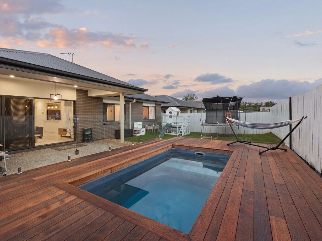 18 Rohl Road, Walloon, QLD 4306