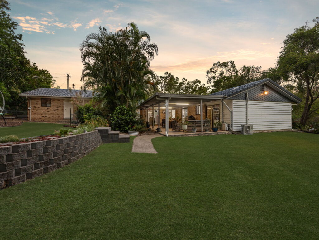 14 Elizabeth Street, Karalee, QLD 4306