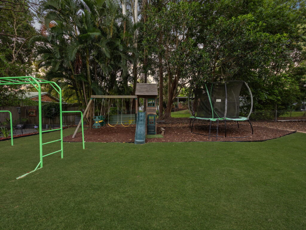 14 Elizabeth Street, Karalee, QLD 4306