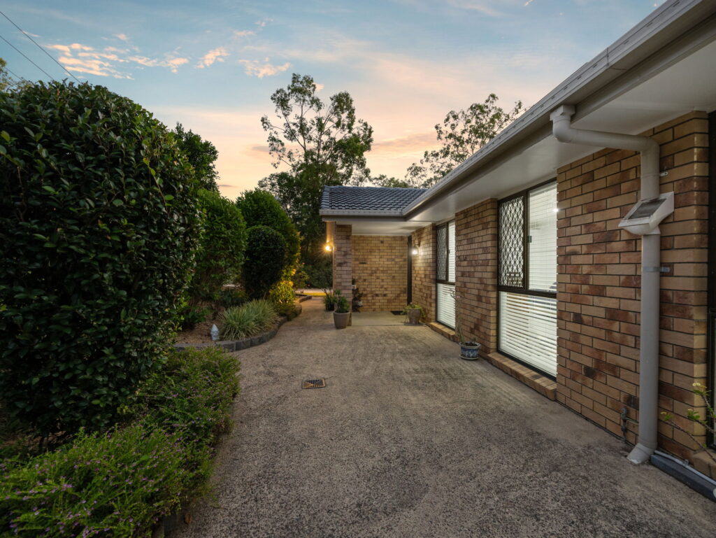 14 Elizabeth Street, Karalee, QLD 4306