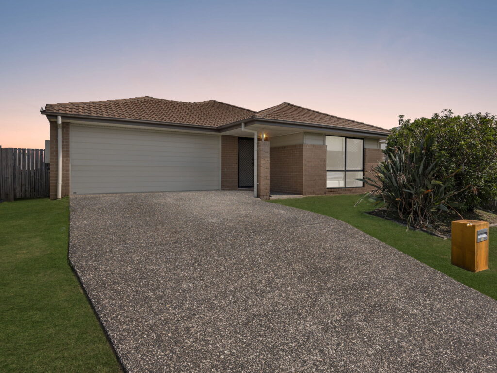 12 Carnell Street, Goodna, QLD 4300