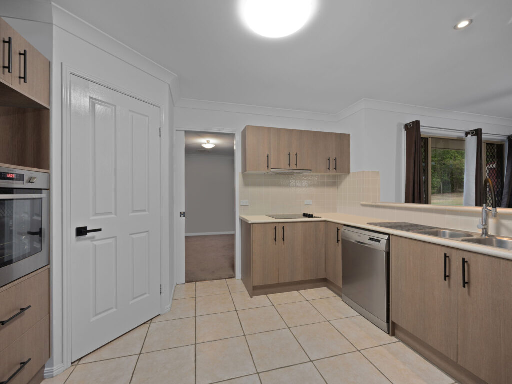 23 Krystyna Court, Karalee, QLD 4306