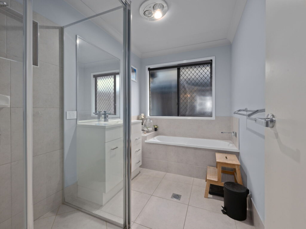 18-22 Callistemon Court, Greenbank, QLD 4124