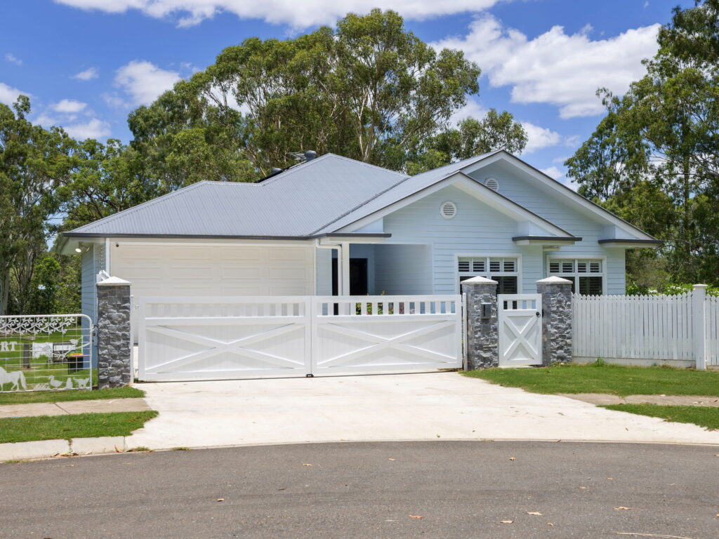 22 Campbell Court, Blacksoil, QLD 4306
