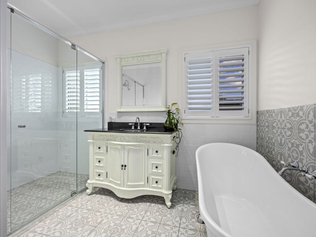 22 Campbell Court, Blacksoil, QLD 4306