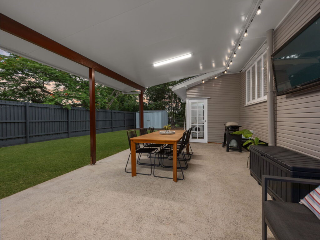 36 Robertson Road, Eastern Heights, QLD 4305