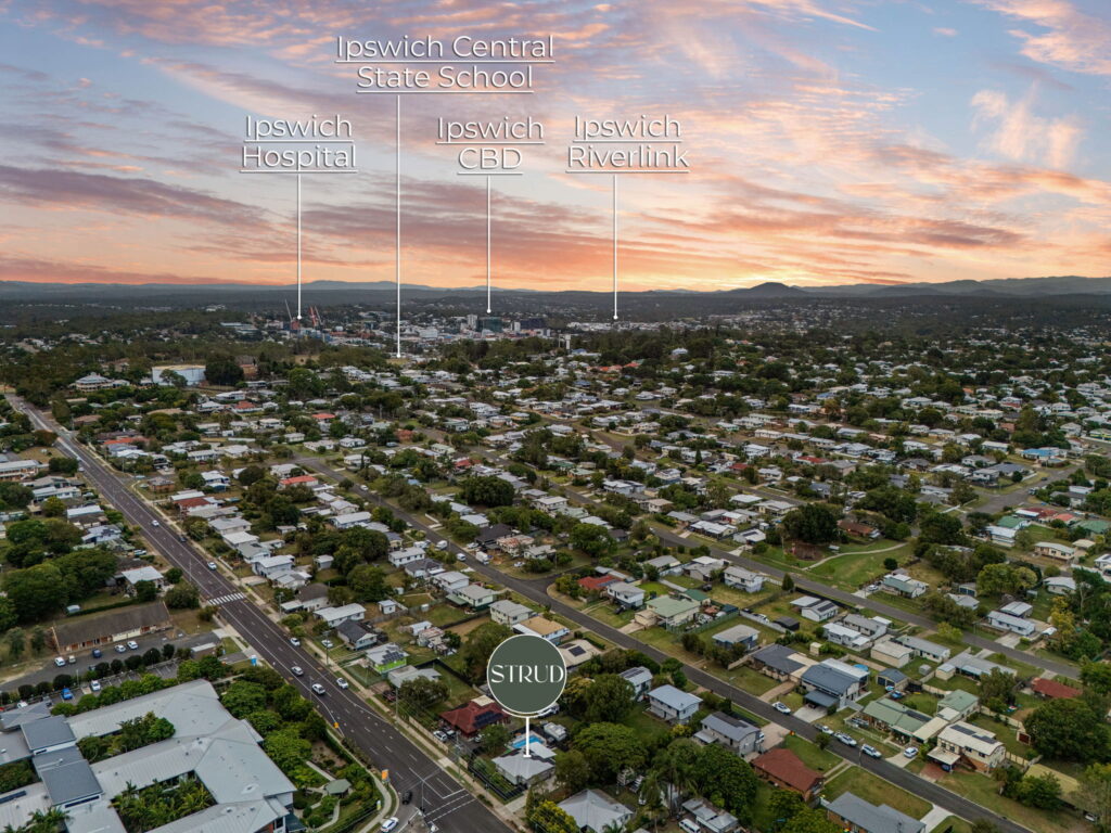 36 Robertson Road, Eastern Heights, QLD 4305