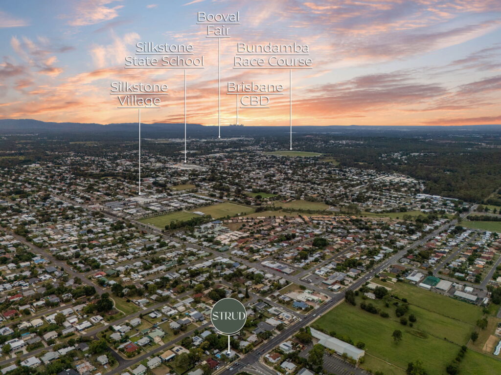 36 Robertson Road, Eastern Heights, QLD 4305