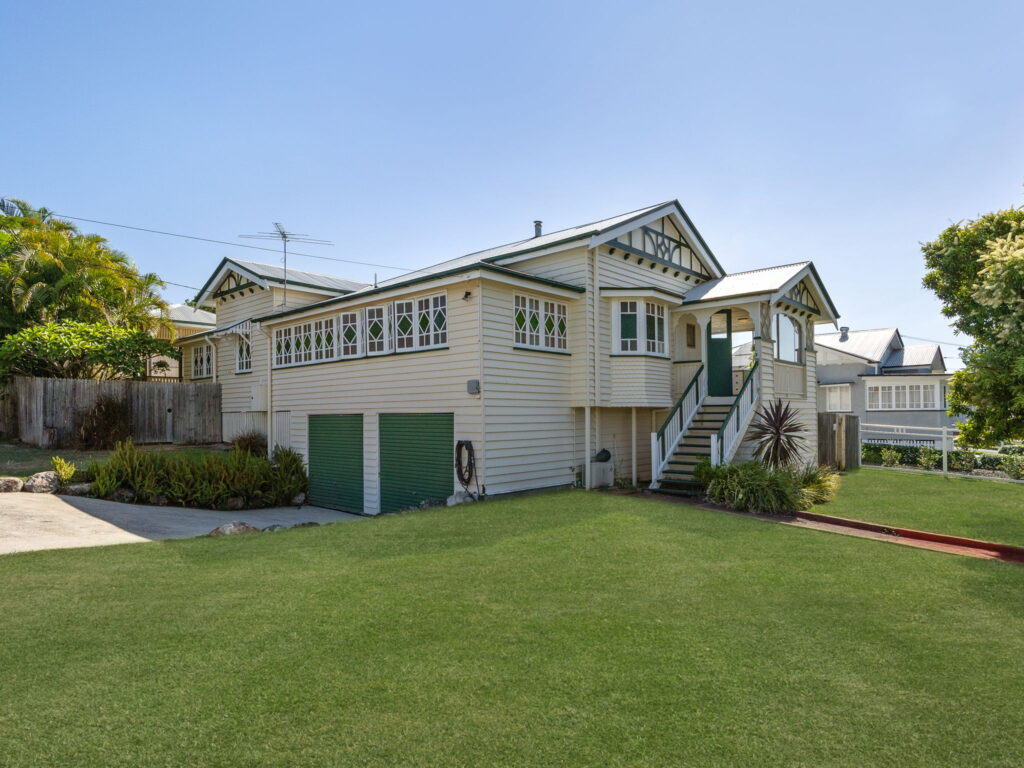 7 Advance Street, Newtown, QLD 4305